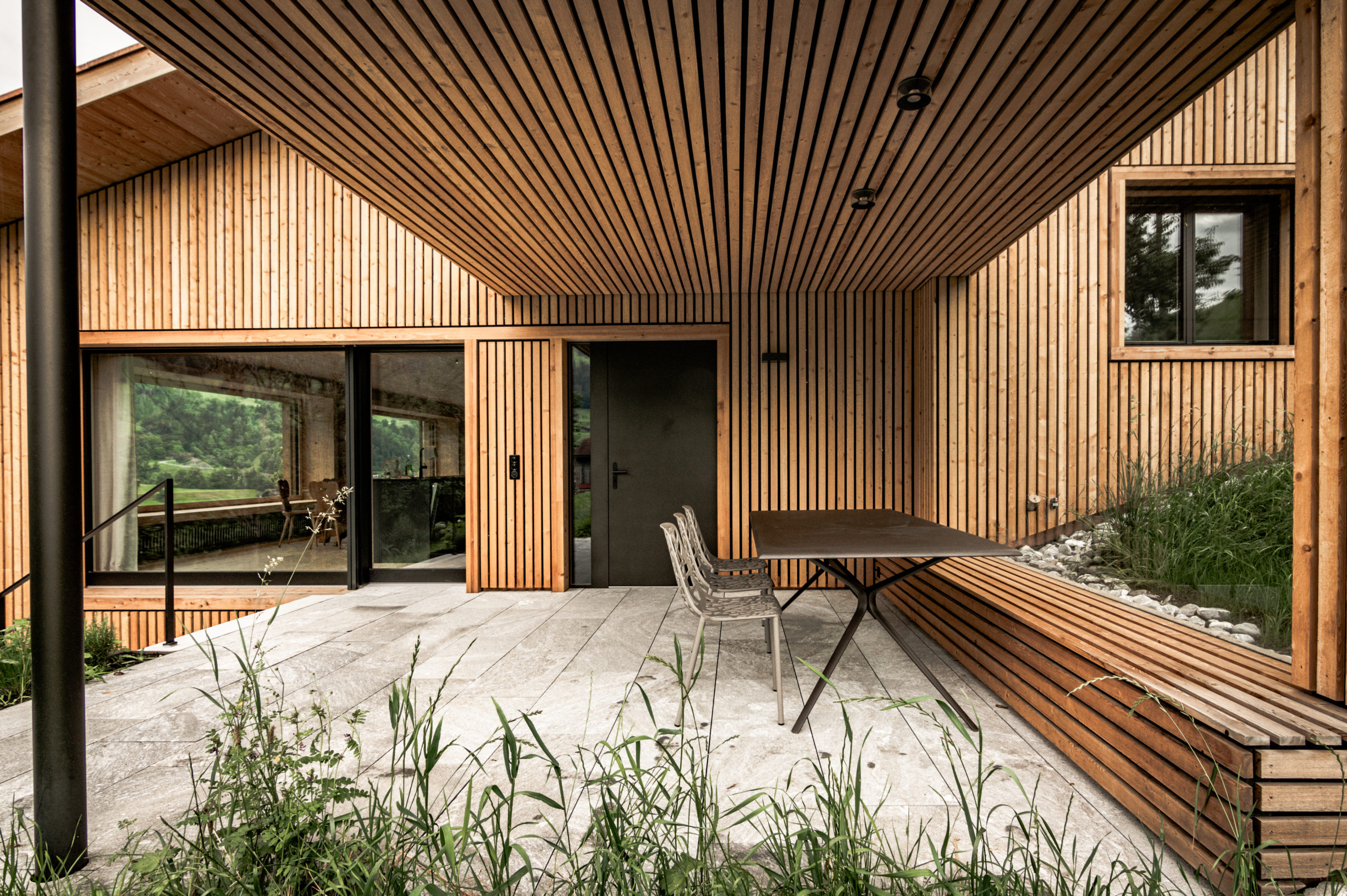 Ferienhaus Jenaz 2021